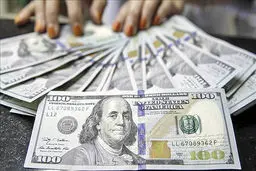 مقاومت دلار برای شکست نقطه حمایتی
