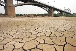 مشکلات خوزستان فراتر از آب است   |  اقدامات مقطعی تاکنون چندین‌بار انجام شده