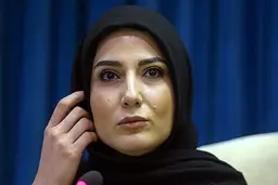 تصویری عجیب و سانسور شده از سمیرا حسن پور بازیگر مشهور ایرانی در استخر 