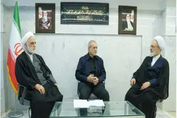 اولین عکس ها از جلسه شورای رهبری 