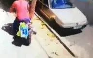  سرقت زنجیر طلا از دور گردن یک شهروند در روز روشن!! + ویدئو