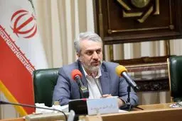 چند درصد قطعات خودرو موجود در بازار ایران تقلبی و قاچاق است؟