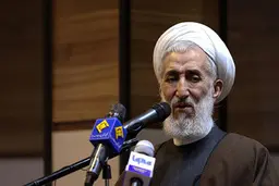 امام جمعه موقت تهران عذرخواهی کرد