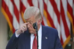 ترامپ: آنفلوآنزا بود که به جنگ جهانی "دوم" پایان داد!