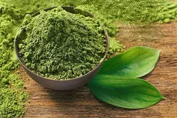 خواص شگفت انگیز حنا | از درخشش موها تا جلوگیری از چین و چروک پوست