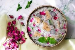 این فصل فقط آب دوغ خیار می‌چسبه | بیا دو روش برای درست کردن آب دوغ خیار یاد بگیر