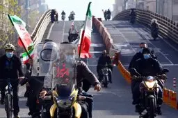 قطعنامه راهپیمایی خودرویی و موتوری ۲۲ بهمن: توطئة غرب‌پرستان داخلی را به شکست خواهیم کشاند 