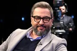  مهرداد |  پزشک معالج : وضعیت میناوند تا عصر امروز پایدار بود 