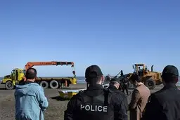  تصاویر+آزادسازی حریم سواحل در شهرستان مرزی بندر آستارا
