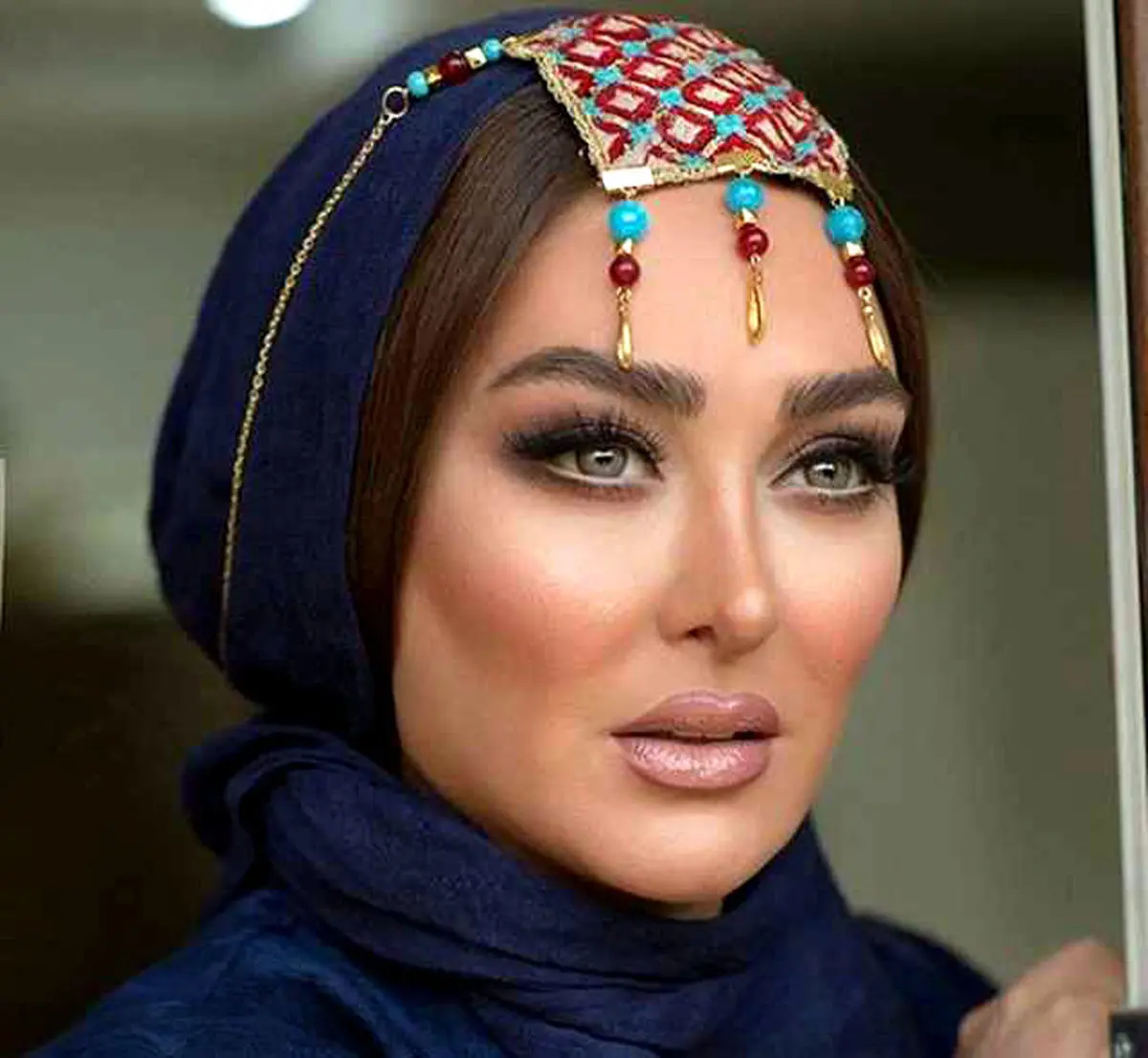 مانتوی لاکچری الهام حمیدی +فیلم 