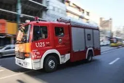 آتش‌سوزی در خیابان لاله‌زار تهران + ویدئو 