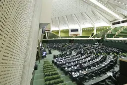 صندلی ریاست دیوان محاسبات به بذرپاش رسید