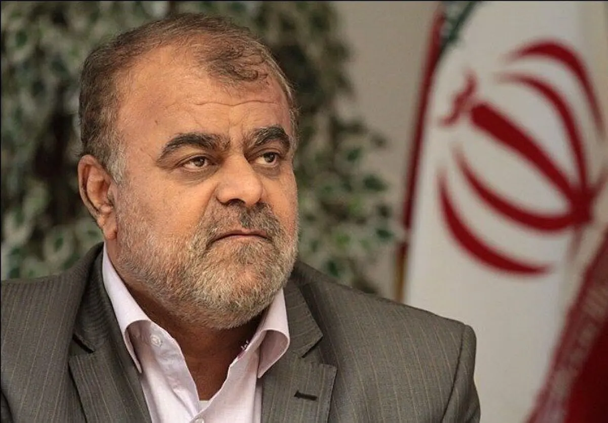 رستم قاسمی در انتخابات ثبت نام کرد