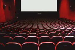 مردم باور ندارند که سینماها باز هستند