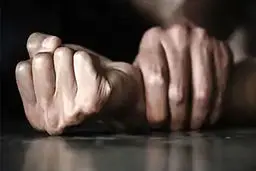 تجاوز به دختر دانشجو توسط استاد دانشگاه |  او در حین رابطه جنسی دستگیر شد