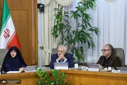 اولین حضور ظریف در جلسه دولت پس از بازگشتش