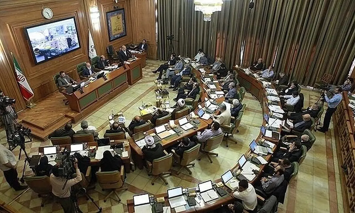  اعتراض اعضای شورا به تعطیل نشدن پایتخت