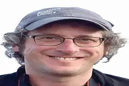 شانس سندرز چقدر است؟
