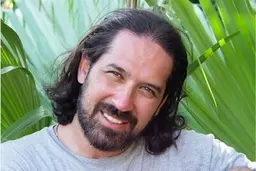 آقای بازیگر از همسر دومش رونمایی کرد | همسر دوم و جوان فرهاد جم