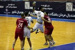 برتری ذوب آهن و طبس| فردا جدال شاملی و فولاد 