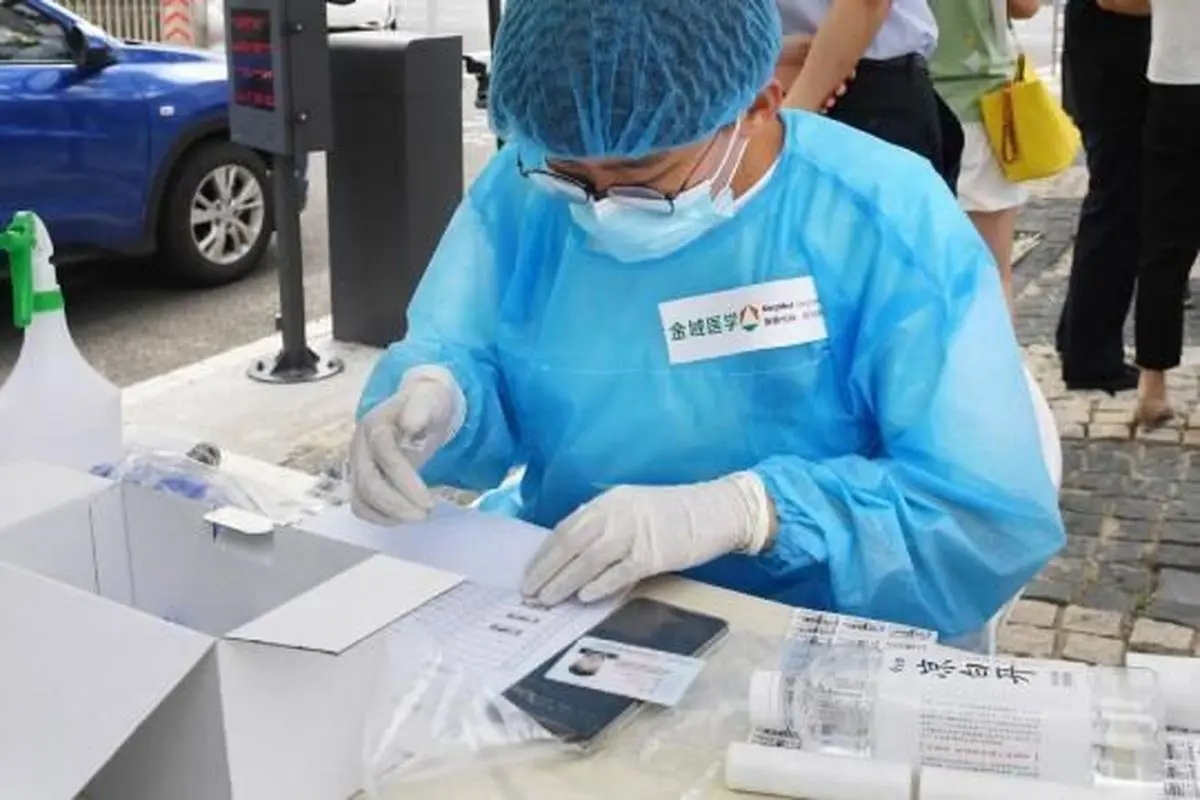 
 چین   |  انجام ۱۰ میلیون آزمایش کرونا در ۵ روز  / رکورد تازه ای در مهار این ویروس
