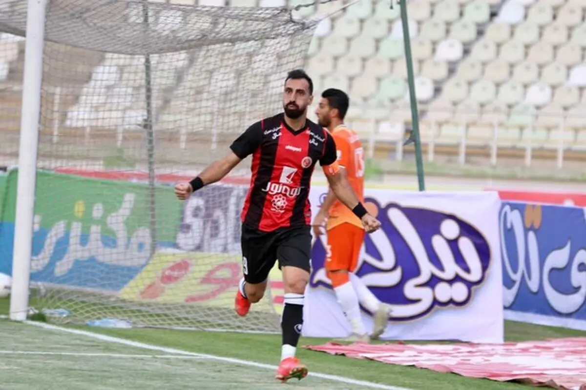 امین قاسمی‌نژاد استقلالی شد
