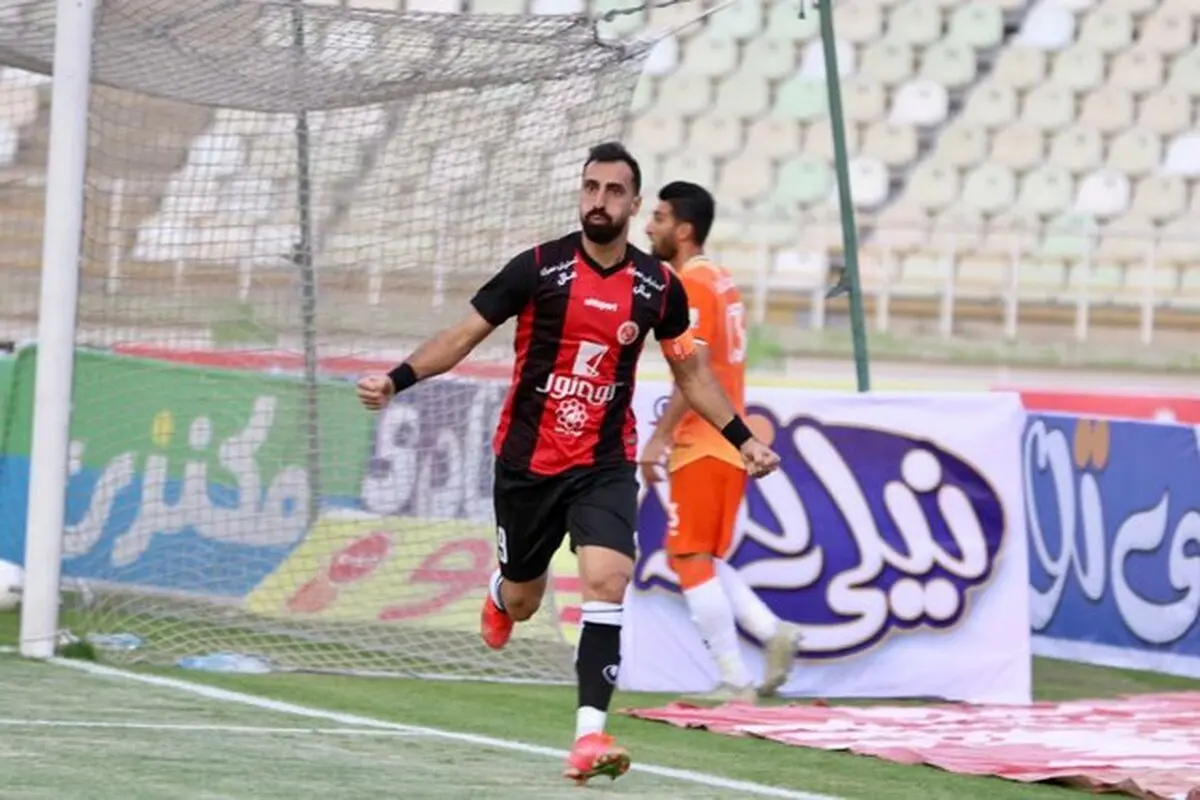 امین قاسمی‌نژاد استقلالی شد