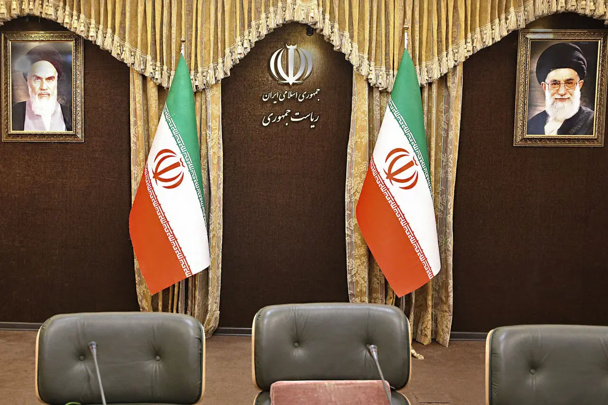 تکذیب ادعاهای رئیسی و زاکانی | اطلاعیه دولت درباره افزایش قیمت بنزین در آبان 98