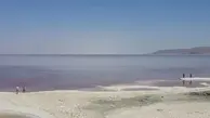 شمارش معکوس برای دریاچه ارومیه آغاز شد | تا خط تولید غبار چیزی نمانده + عکس