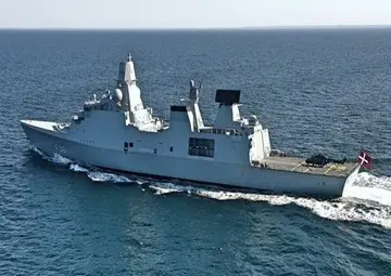 وال استریت ژورنال: فقط ۴ کشتی توانستند از تنگه عبور کنند​ | عبور از تنگه هرمز با پرداخت ارز دیجیتال