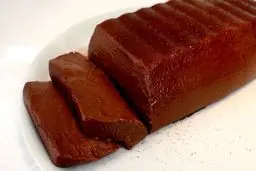 دیگه ناراحت درست کردن خامه روی کیک نباش! | طرز تهیه کیک خامه ای +ویدئو