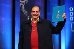 جشنواره فیلم فجر درباره لوح هومن برق نورد توضیح داد | به دلیل تکثر جوایز نسخه چک نویس سهوا در لوح‌های تقدیر قرار گرفت | نسخه نهایی ارسال و عذر خواهی شد