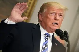 نظارت بهداشت و سلامت در دوره باراک اوباما،‌ رئیس‌جمهوری سابق آمریکا بسیار فاجعه بود