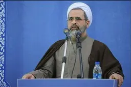

سلاح هسته‌ای |   آمریکا زورگو و سفاک عالم است و همواره زور می‌گوید 