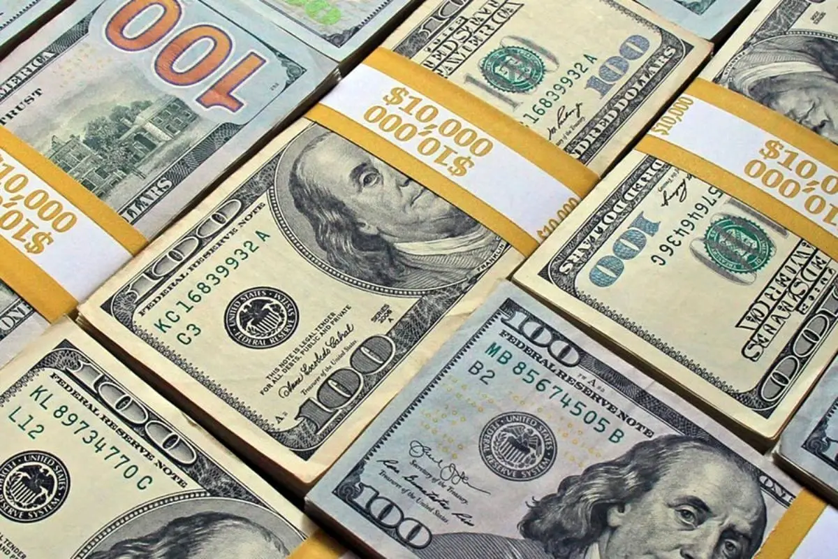 دلار و یورو در صرافی ملی چند؟