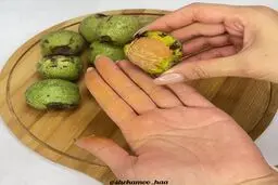 دیگه دستت با گردو سیاه نمیشه! | جلوگیری از سیاه شدن دست با گردو +ویدئو