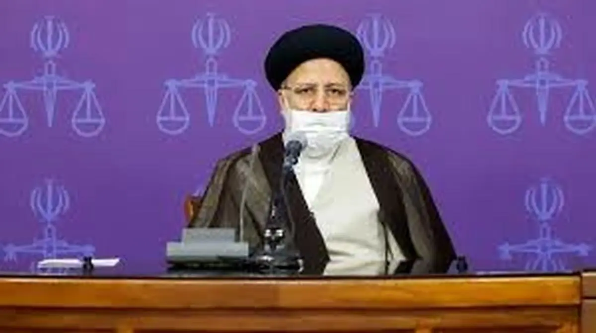 
رئیسی : برای اجرای سند تحول قضایی نباید به افراد مستقر در تهران  اکتفا شود

