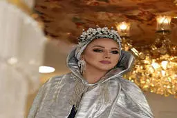 جنجال بهنوش بختیاری با تیپ قرمزش | بهنوش بختیاری با این تیپ مثل دختر 14 ساله شده