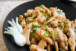 ۴ روش مزه دار کردن مرغ برای تویی که از مزه تکراری مرغ خسته شدی + ویدیو 