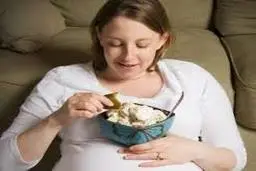 دلایل هوس های غذایی در بارداری ؟ 