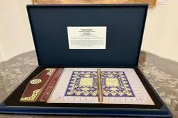 هدیه جنجالی هرتزوگ به اردوغان