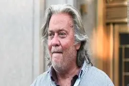 سی ان‌ان: ترامپ استیو بنن، مشاور پیشین خود را عفو کرد