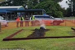 سقوط شهاب سنگ در یک مدرسه در استرالیا 