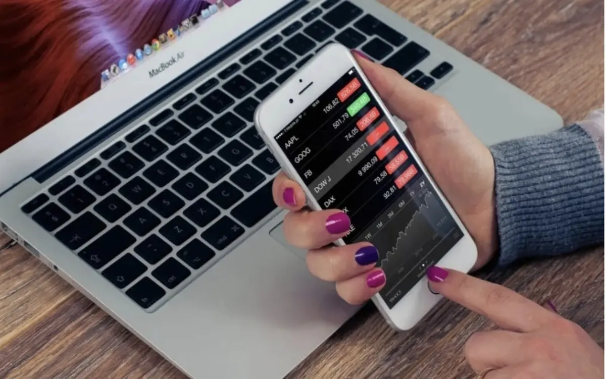 امیدواریم تا اوایل هفته آینده اینترنت به شرایط عادی بازگردد| هرچه قدر قطعی اینترنت طولانی‌تر شود، خسارت اقتصادی هم بیشتر خواهد شد 