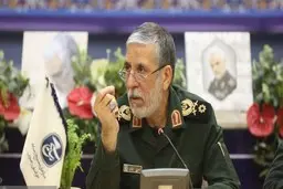 جانشین رئیس سازمان اطلاعات سپاه | آمریکایی ها تنها راه مقابله با نظام را پروژه نفوذ در میان نخبگان و ایجاد شبهه در میان مردم می دانند