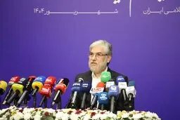 وزیر علوم: ما خدمات را کمونیستی ارائه می‌دهیم! + ویدئو | سال گذشته ۱۱همت پول تغذیه دادیم