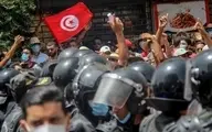 اعتراض به مدیریت کرونا در تونس؛ رئیس جمهور پارلمان را منحل و نخست وزیر را برکنار کرد 