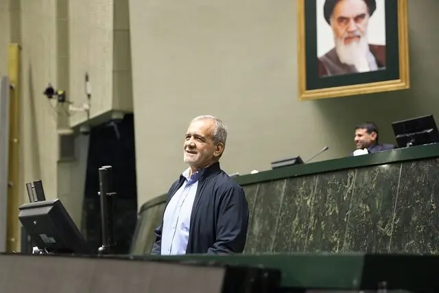 فردا رئیس‌جمهور به مجلس می‌رود