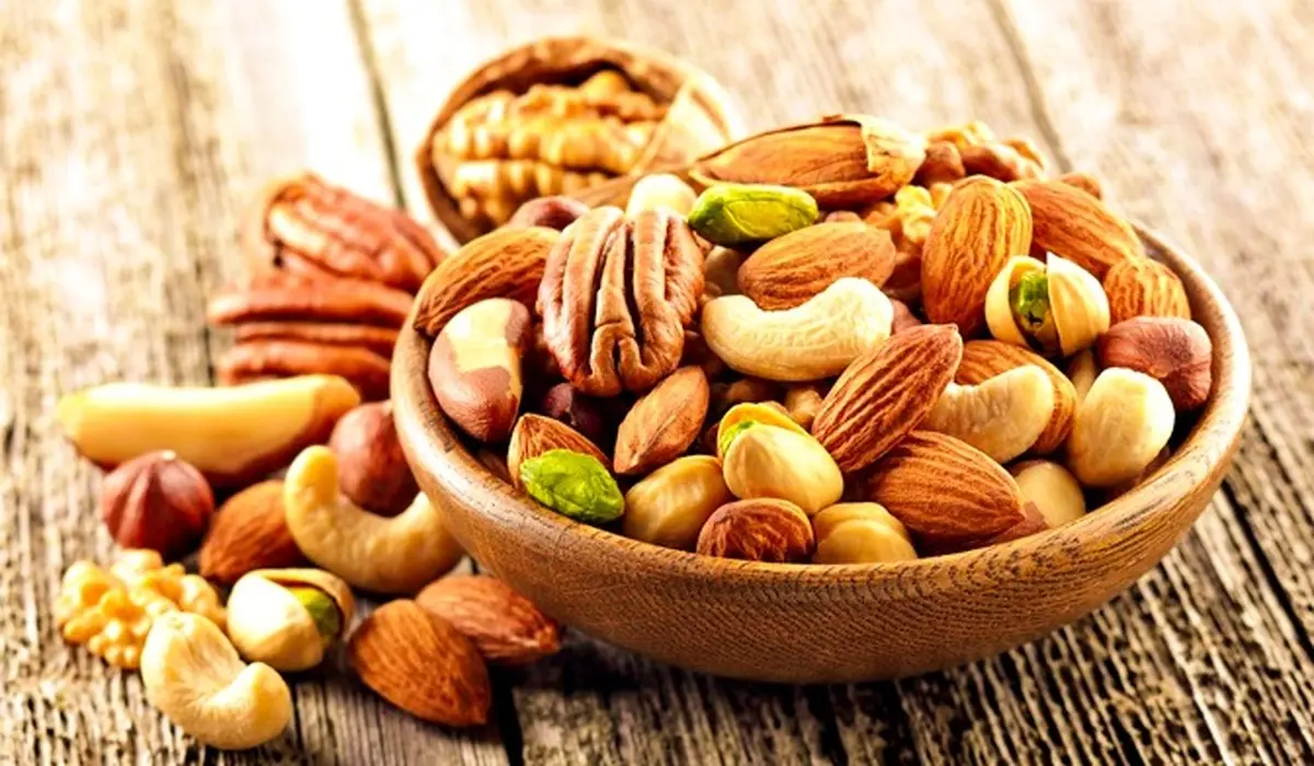 افزایش قیمت آجیل؛ گرانی ١٠٠ درصدی تخمه ژاپنی |  رئیس اتحادیه آجیل: تولید برخی اقلام ۵٠ تا ۶٠ درصد کاهش یافته