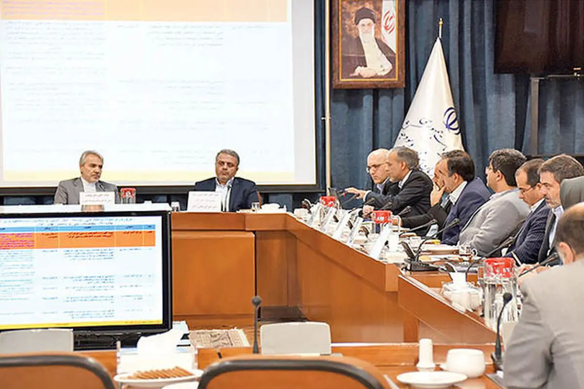 سرنخ حبس آمار رشد اقتصادی
